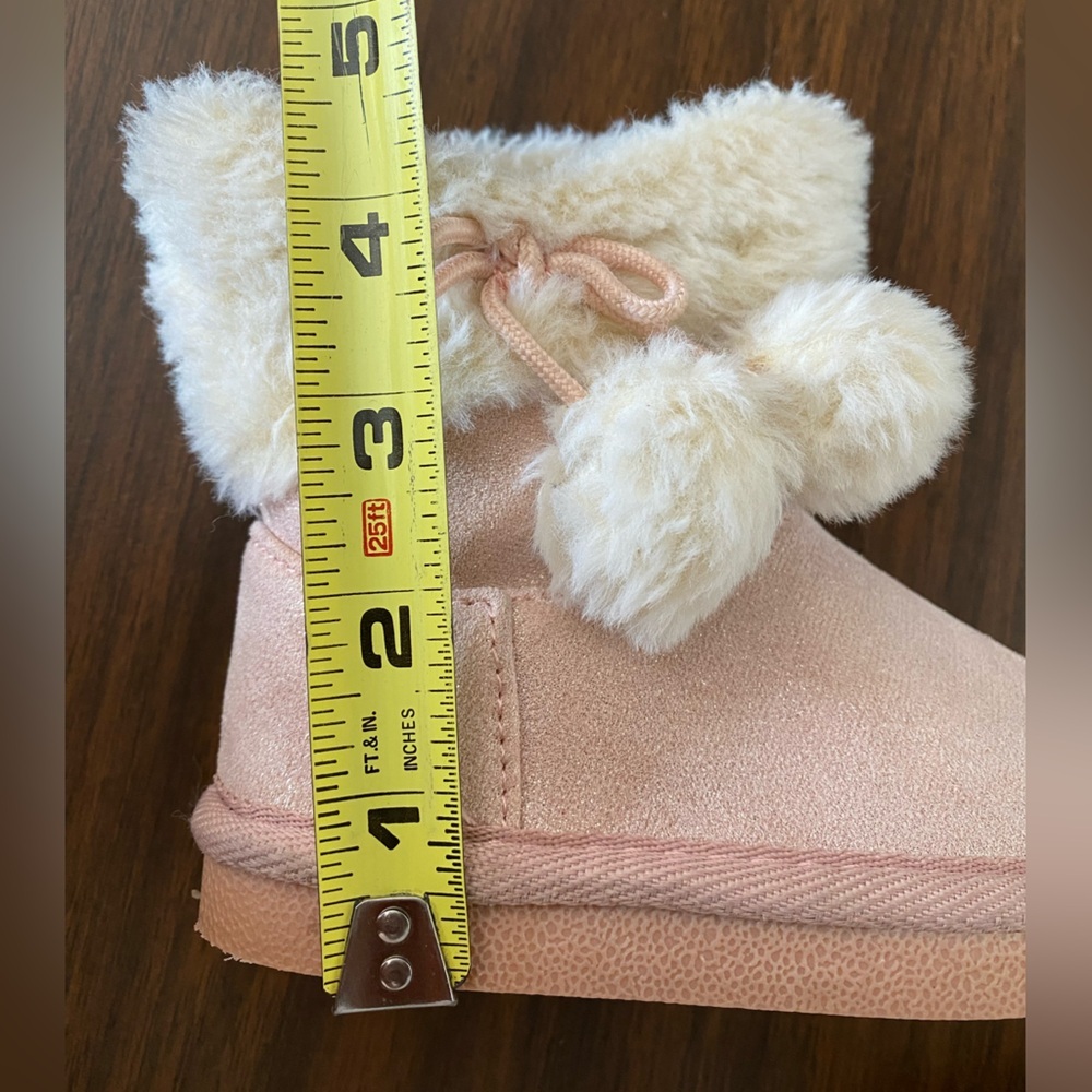 Thereabouts Toddler Girls Lil Willa Flat Heel Winter Boots Size 6 - Picture 7 of 9
